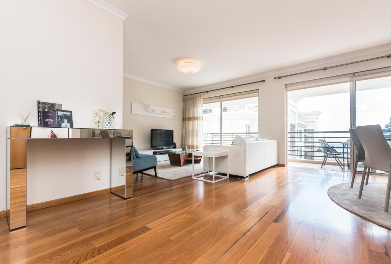 Costa Sol IX By Madeira Holiday Rentals ฟุงชาล ภายนอก รูปภาพ